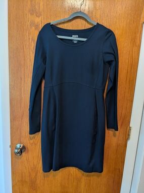 Duluth Trading Wearwithall Long Sleeve Navy Ponte knit Dress M